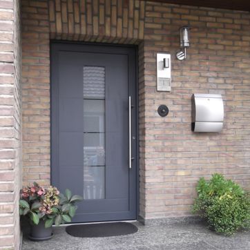 Noblesse AluDesign in RAL 7016