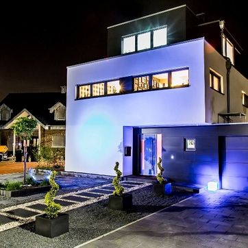 Neubau Putz/Vorhangfassade aus Kunststoff